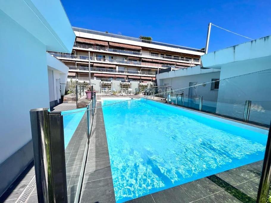 Parking + Piscine, Tout Confort, Proche Aeroport & Mer Сен-Лоран-дю-Вар Екстер'єр фото